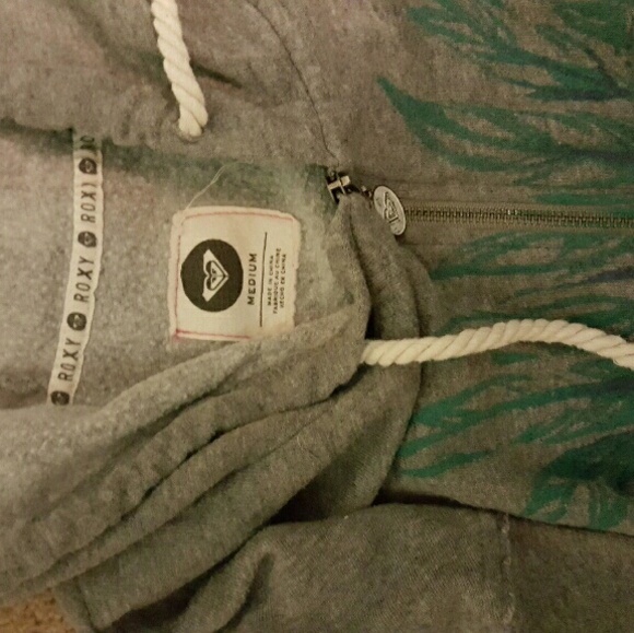 Quarter zip - Picture 2 of 2