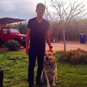 Meet your Posher, Erick