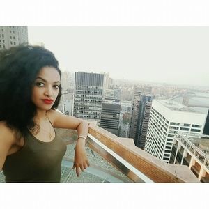 Meet your Posher, Ma