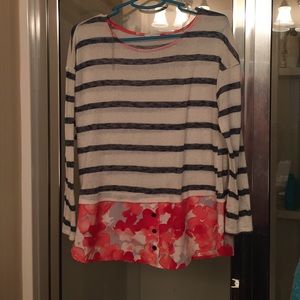 Pattern mixing made easy! Striped/floral top