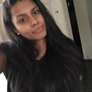 Meet your Posher, Alia