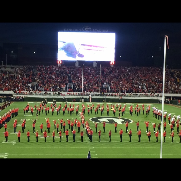 Meet your Posher, Julie