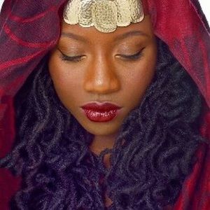 Meet your Posher, Sharon