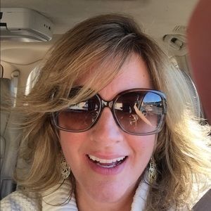 Meet your Posher, Audrey