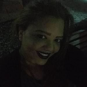 Meet your Posher, Esther