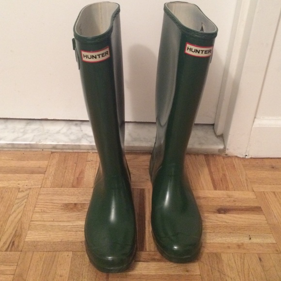 Hunter, hunter green rain boots