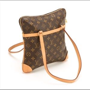 Louis Vuitton coussin mm