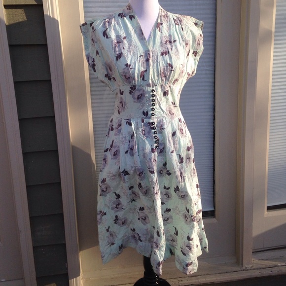 Vintage 1950s dress