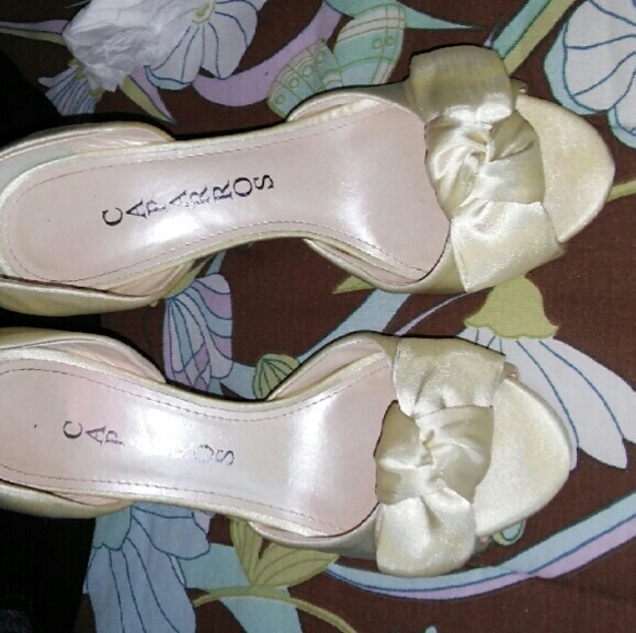 Ivory Wedding shoes