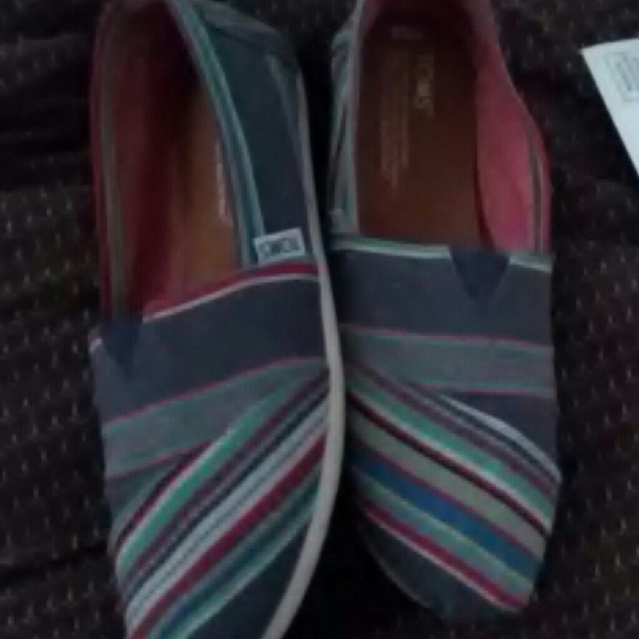 Canvas Toms