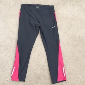Nike Dri-fit running crops