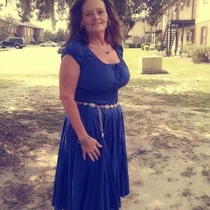 Meet your Posher, Bobbie