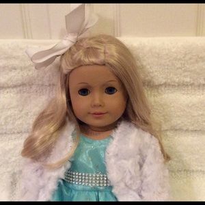 Meet your Posher, Leslie