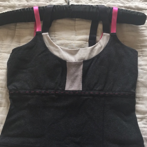 Dark Gray Lulu Tank with Pink Details
