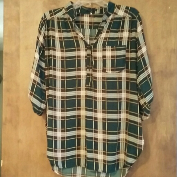 100% polyester boutique plaid shirt