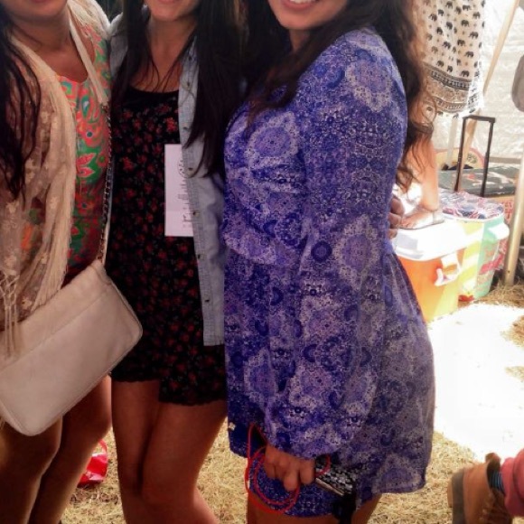 Medium Forever21 dress, lightweight & longsleeve - Picture 2 of 2