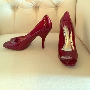 BCBGeneration Ruby open toe Pumps