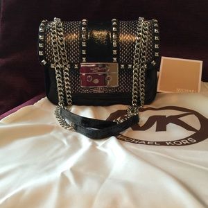 Michael Kors Sloan Cross Body