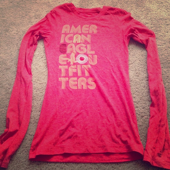 American eagle long sleeve shirt
