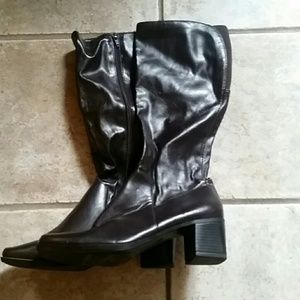 Leather boots