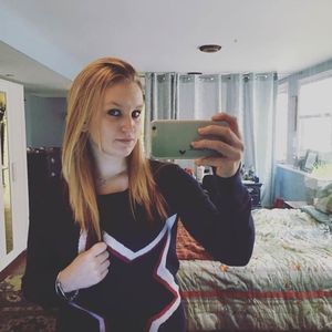 Meet your Posher, Courtney