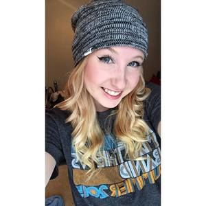 Meet your Posher, Kylee
