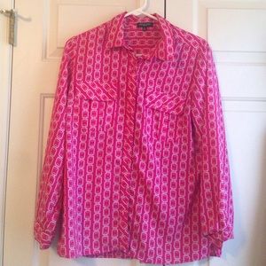 Cute work top if you like pink