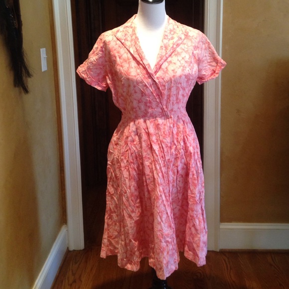 Vintage 1950 pink dress