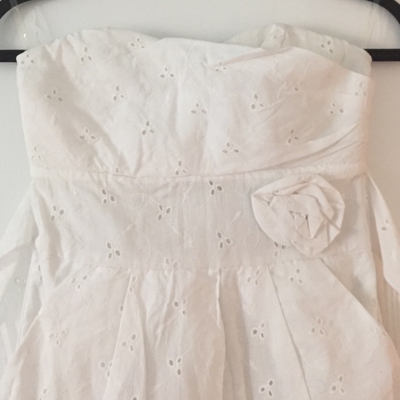 Strapless white dress - Picture 2 of 4