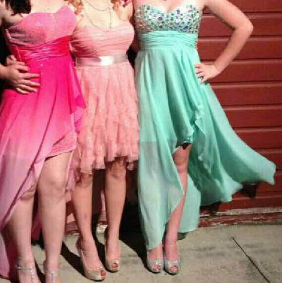 Dress - Picture 2 of 2