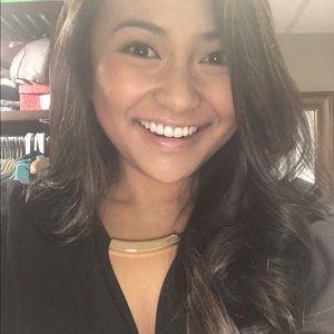 Meet your Posher, Monica