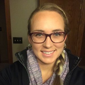 Meet your Posher, Devan