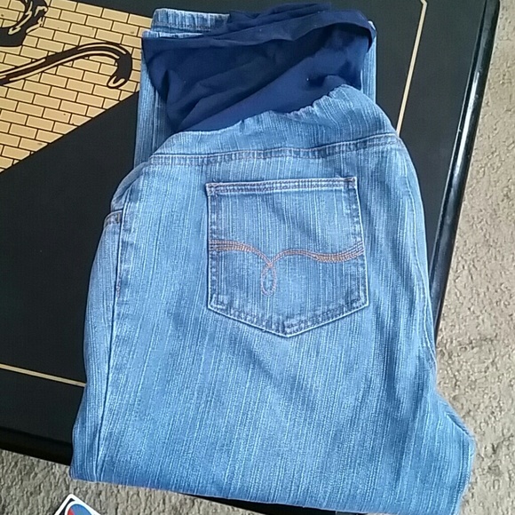 Maternity jeans