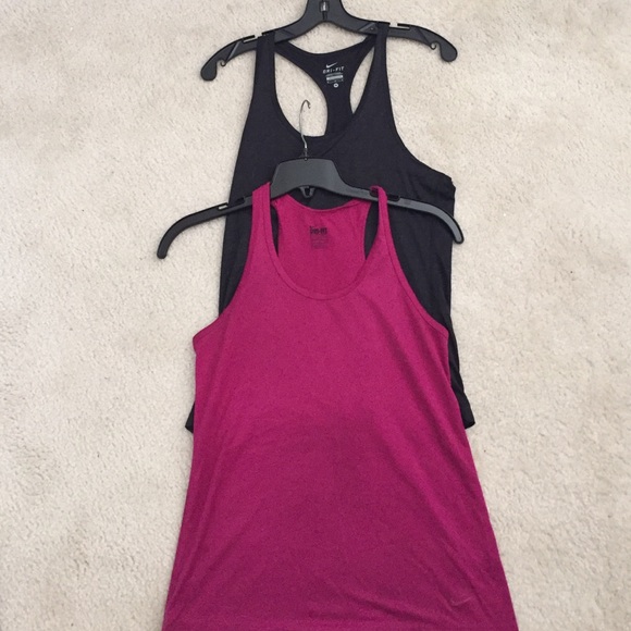 Medium dri-fit tank