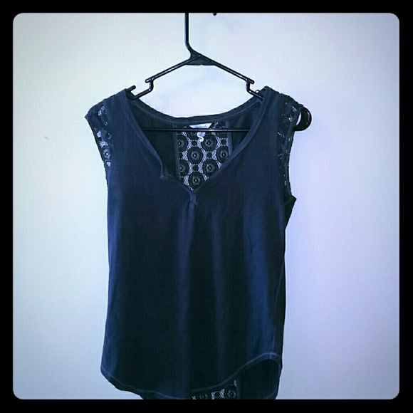 Love this lacy tank