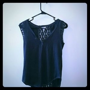 Love this lacy tank