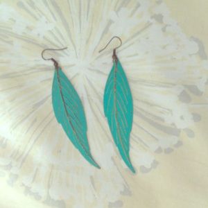 Turquoise feather shaped earrings
