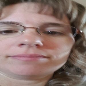 Meet your Posher, Kay