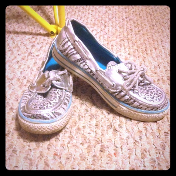 Children justice shoes 1 1/2