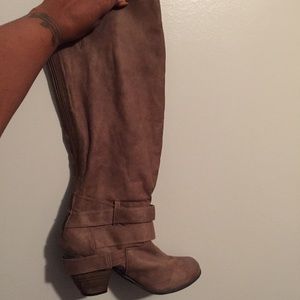 Womens Light Brown Boot