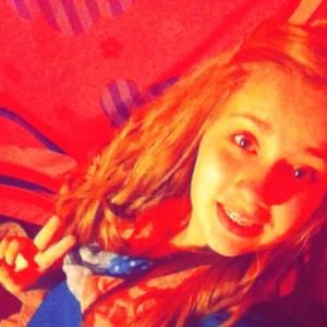 Meet your Posher, Delia