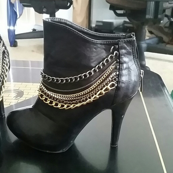 Boots - Picture 2 of 2