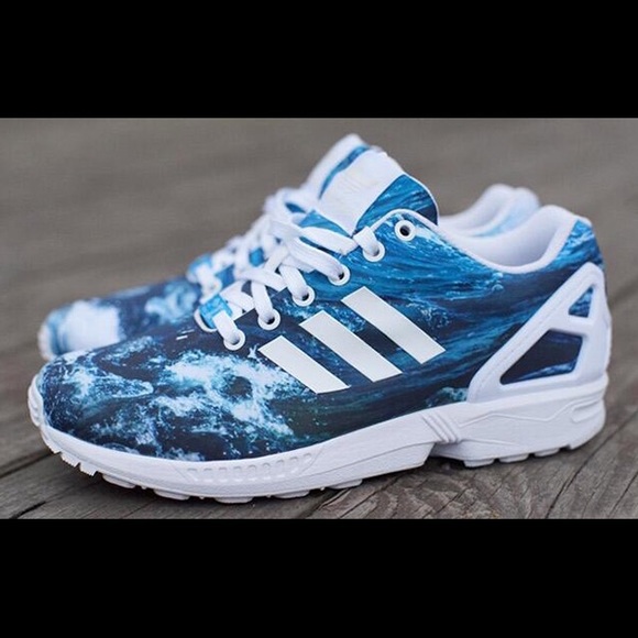ADIDAS ZX FLUX SHOES SIZE 7 MENS