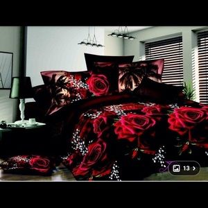 4 pc bed decorations