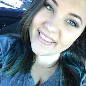 Meet your Posher, Christina