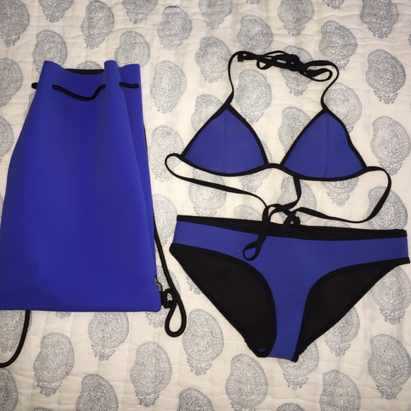 TRIANGL Chloe - Malibu Blue Bikini Set