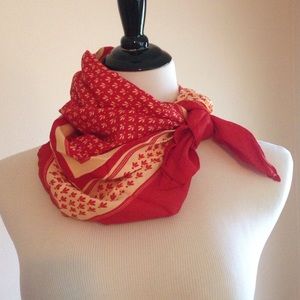 Coral silky scarf