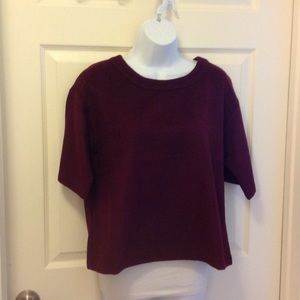 🎀Awesome Burgundy top