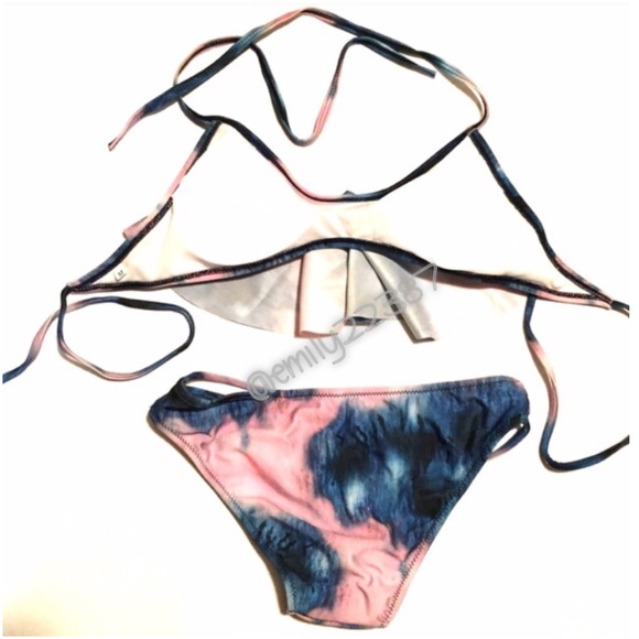 LAST ONE! Tie-Dye Flounce Bikini❣️ - Picture 3 of 4