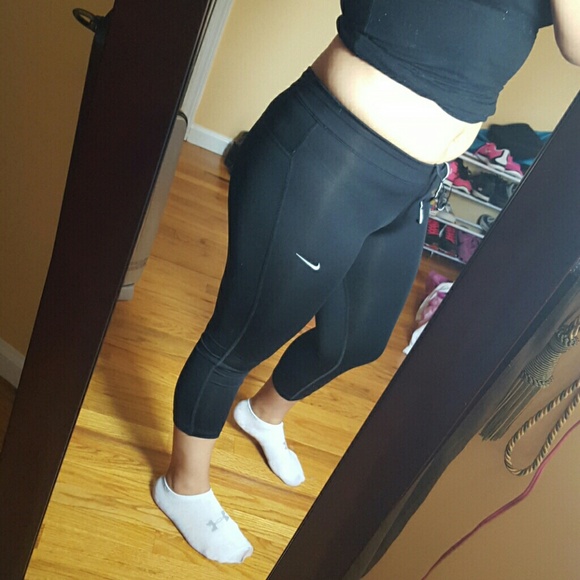 Nike Dry Fit Crop Pants